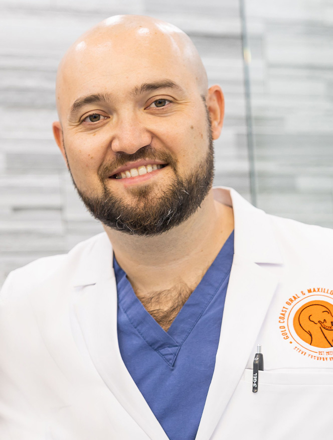 Roslyn New York oral surgeon Doctor Steve Yusupov